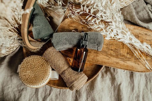 An essential oil set for perfect daily rituals.