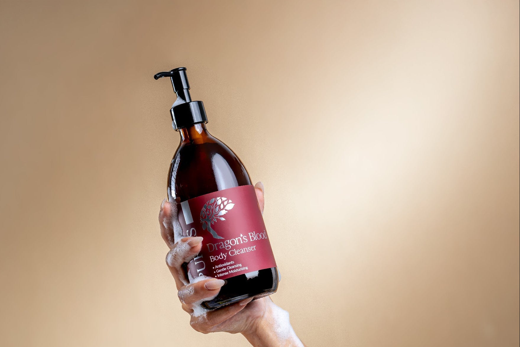 Puras Dragon’s Blood Body Cleanser, a body lotion that gently cleanses and nourishes skin.